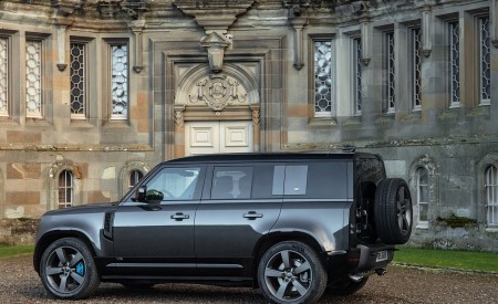 2022 Land Rover Defender V8 110 Side Wallpapers 450x275 (18)