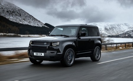 2022 Land Rover Defender V8 90 Front Three-Quarter Wallpapers  450x275 (13)