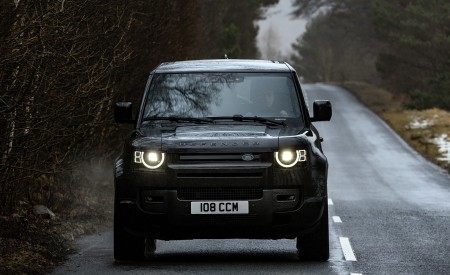 2022 Land Rover Defender V8 90 Front Wallpapers  450x275 (10)