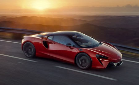 2022 McLaren Artura Front Three-Quarter Wallpapers 450x275 (3)