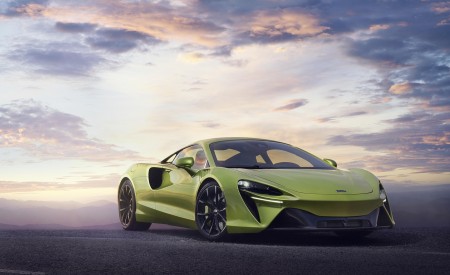 2022 McLaren Artura Front Three-Quarter Wallpapers 450x275 (18)