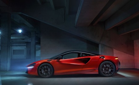 2022 McLaren Artura Side Wallpapers 450x275 (12)