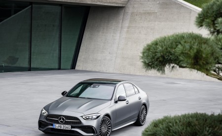 2022 Mercedes-Benz C-Class (Color: Selenite Grey Magno) Front Three-Quarter Wallpapers 450x275 (14)