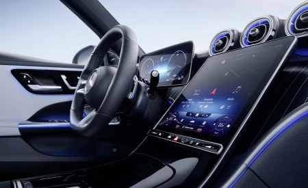 2022 Mercedes-Benz C-Class Wagon T-Model Central Console Wallpapers  450x275 (46)