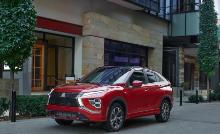 2022 Mitsubishi Eclipse Cross Front Three-Quarter Wallpapers 450x275 (14)