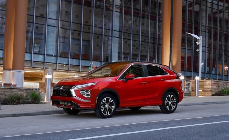 2022 Mitsubishi Eclipse Cross Front Three-Quarter Wallpapers 450x275 (11)