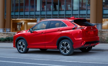 2022 Mitsubishi Eclipse Cross Rear Three-Quarter Wallpapers 450x275 (13)