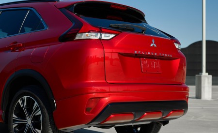 2022 Mitsubishi Eclipse Cross Tail Light Wallpapers 450x275 (24)