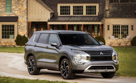 2022 Mitsubishi Outlander Front Three-Quarter Wallpapers 450x275 (13)