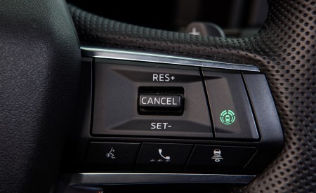 2022 Mitsubishi Outlander Interior Steering Wheel Wallpapers  450x275 (50)