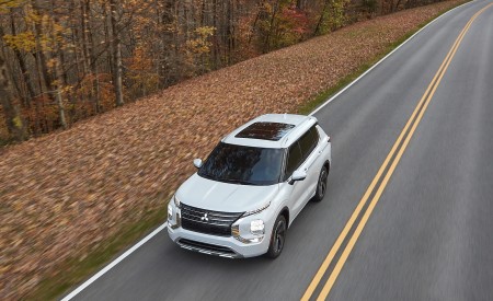 2022 Mitsubishi Outlander Top Wallpapers 450x275 (6)