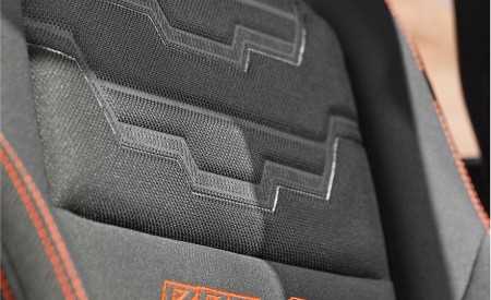 2022 Nissan Frontier Interior Seats Wallpapers 450x275 (26)