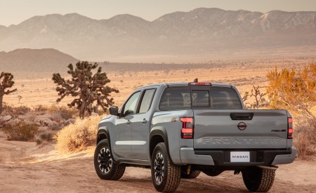 2022 Nissan Frontier Rear Three-Quarter Wallpapers  450x275 (7)