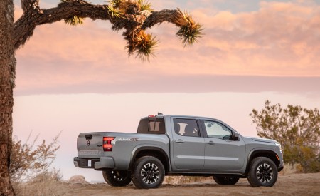 2022 Nissan Frontier Rear Three-Quarter Wallpapers 450x275 (8)