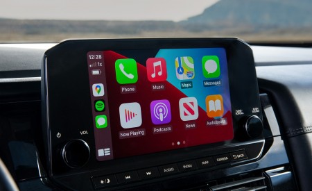 2022 Nissan Pathfinder Central Console Wallpapers 450x275 (72)