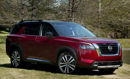 2022 Nissan Pathfinder Front Three-Quarter Wallpapers 450x275 (46)