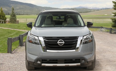 2022 Nissan Pathfinder Front Wallpapers 450x275 (39)