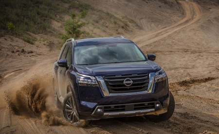 2022 Nissan Pathfinder Off-Road Wallpapers 450x275 (7)