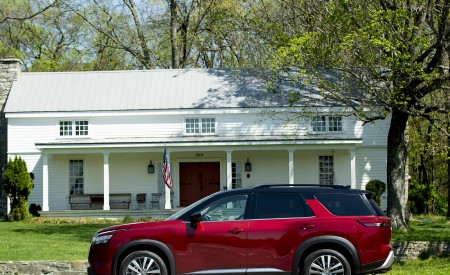 2022 Nissan Pathfinder Side Wallpapers 450x275 (45)