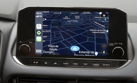 2022 Nissan Qashqai Central Console Wallpapers 450x275 (48)