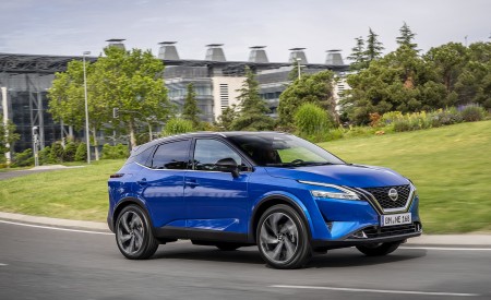 2022 Nissan Qashqai Front Three-Quarter Wallpapers 450x275 (15)