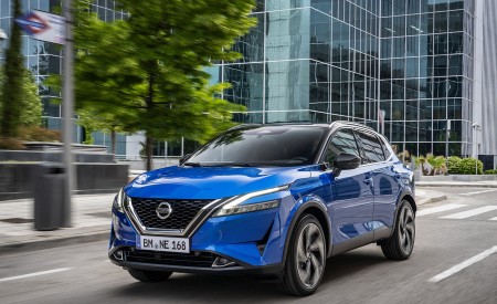 2022 Nissan Qashqai Front Three-Quarter Wallpapers 450x275 (20)