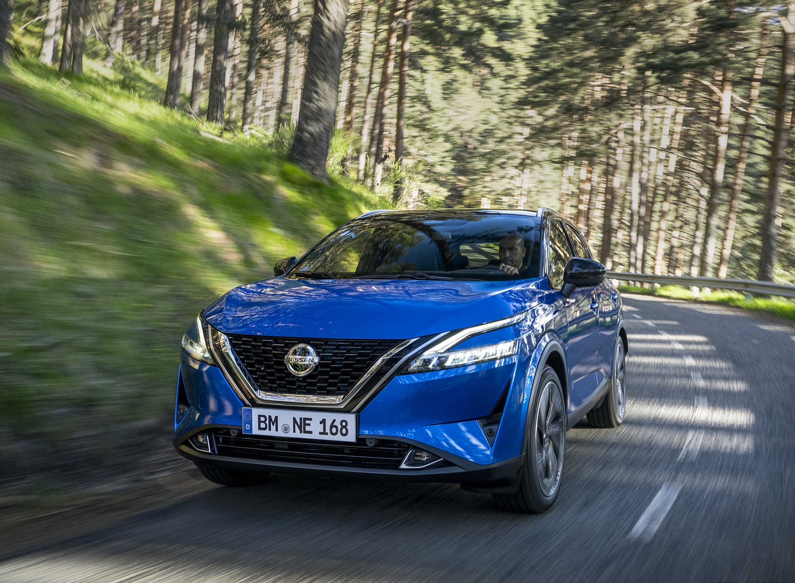 2022 Nissan Qashqai Front Wallpapers (14)