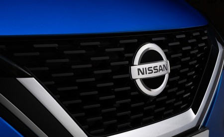 2022 Nissan Qashqai Grill Wallpapers 450x275 (153)