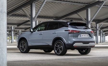 2022 Nissan Qashqai Rear Three-Quarter Wallpapers 450x275 (99)