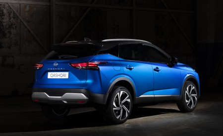 2022 Nissan Qashqai Rear Three-Quarter Wallpapers 450x275 (146)