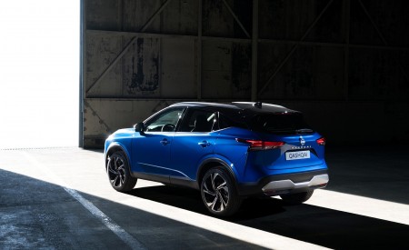 2022 Nissan Qashqai Rear Three-Quarter Wallpapers 450x275 (143)