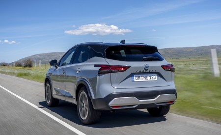 2022 Nissan Qashqai Rear Three-Quarter Wallpapers 450x275 (89)