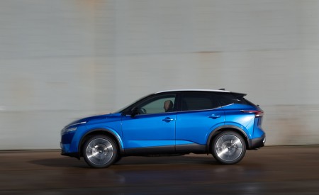 2022 Nissan Qashqai Side Wallpapers 450x275 (139)