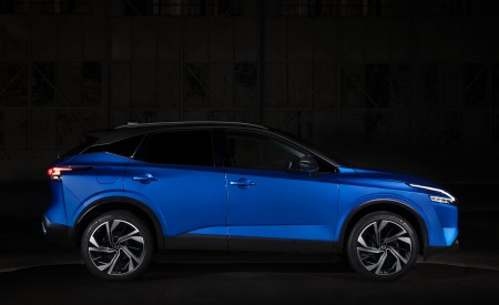 2022 Nissan Qashqai Side Wallpapers 450x275 (147)