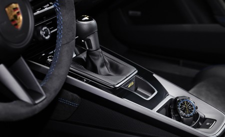 2022 Porsche 911 GT3 Central Console Wallpapers 450x275 (244)