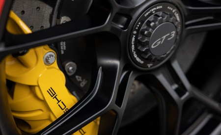 2022 Porsche 911 GT3 (Color: Guards Red) Brakes Wallpapers 450x275 (67)