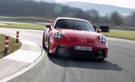 2022 Porsche 911 GT3 (Color: Guards Red) Front Wallpapers 450x275 (24)