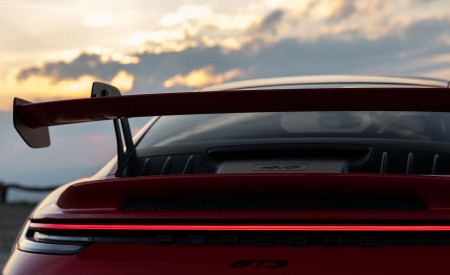 2022 Porsche 911 GT3 (Color: Guards Red) Spoiler Wallpapers 450x275 (61)