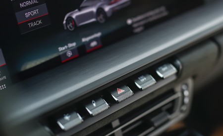 2022 Porsche 911 GT3 (Color: Shark Blue) Central Console Wallpapers 450x275 (151)