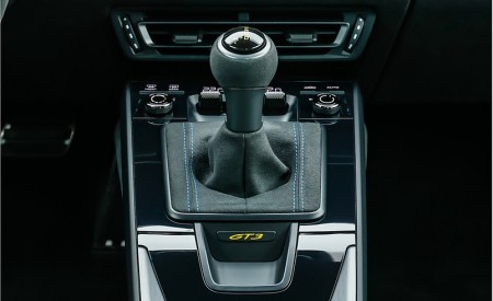 2022 Porsche 911 GT3 (Color: Shark Blue) Central Console Wallpapers 450x275 (152)