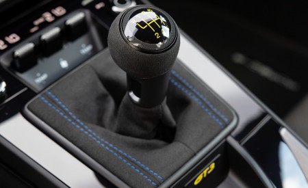 2022 Porsche 911 GT3 (MT) Central Console Wallpapers 450x275 (142)