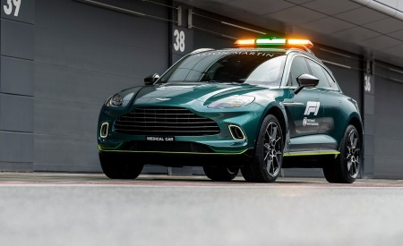 2021 Aston Martin DBX Formula 1 Medical Car Front Three-Quarter Wallpapers 450x275 (12)