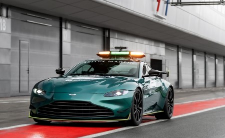 2021 Aston Martin Vantage Formula 1 Safety Car Front Wallpapers 450x275 (6)