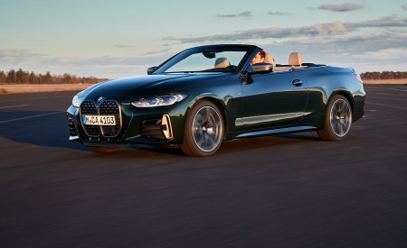 2021 BMW 4 Series Convertible Front Three-Quarter Wallpapers  450x275 (37)
