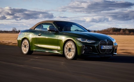 2021 BMW 4 Series Convertible Front Three-Quarter Wallpapers  450x275 (38)