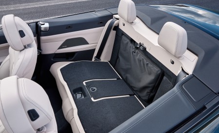 2021 BMW 4 Series Convertible Interior Rear Seats Wallpapers 450x275 (153)