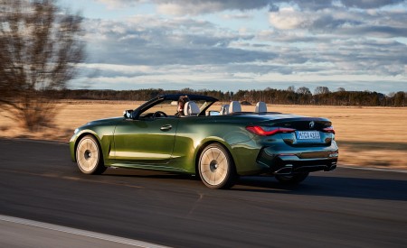 2021 BMW 4 Series Convertible Rear Three-Quarter Wallpapers  450x275 (31)