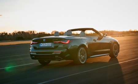2021 BMW 4 Series Convertible Rear Three-Quarter Wallpapers  450x275 (32)