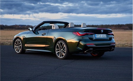 2021 BMW 4 Series Convertible Rear Three-Quarter Wallpapers  450x275 (78)