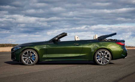 2021 BMW 4 Series Convertible Side Wallpapers 450x275 (110)